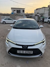 كورله موديل 2024ماشيه 26 ومكفوله كلش نظيفه رقمها بغداد وعنواني بغداد ش...