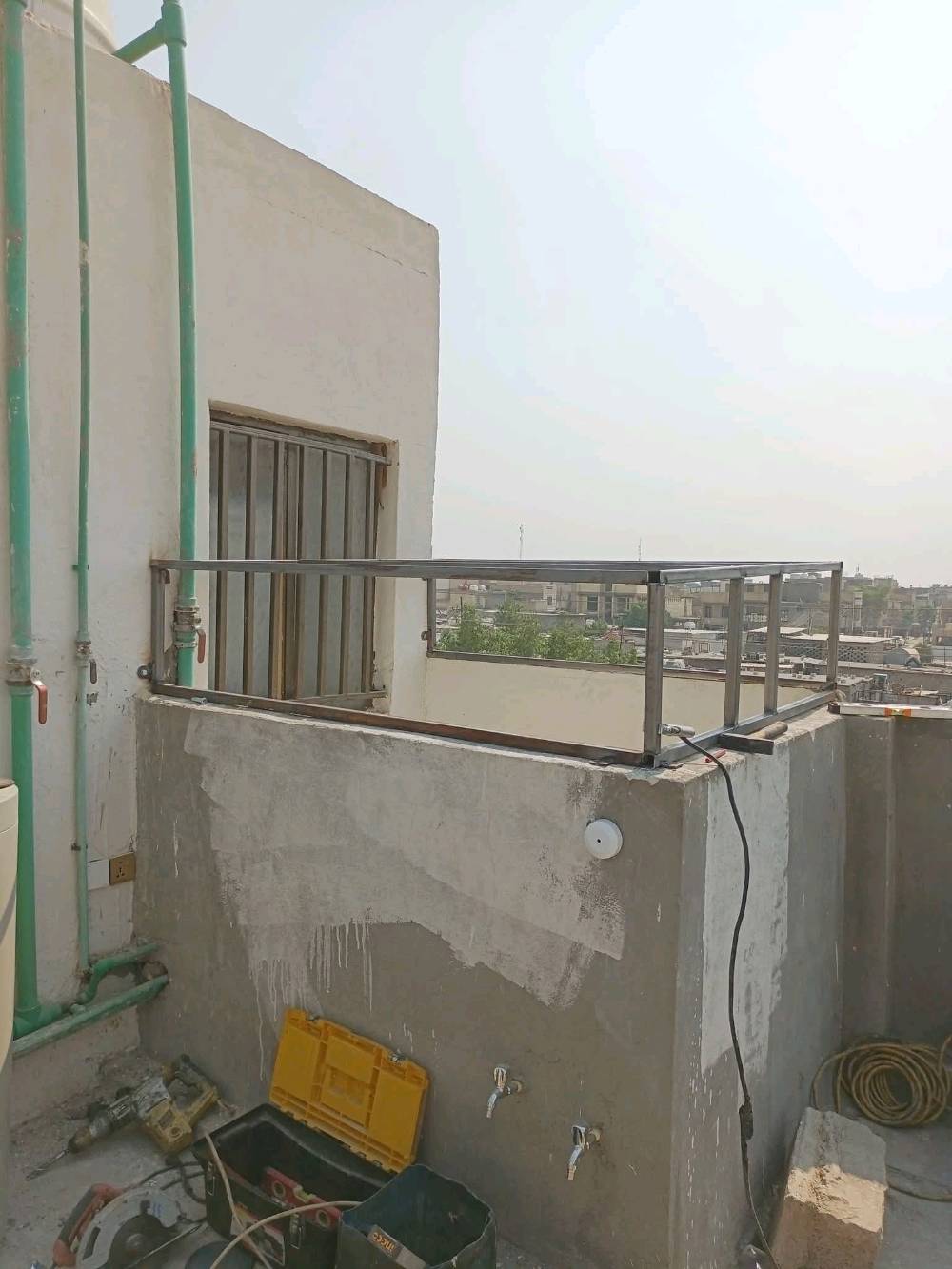 عمل سندوتش بنل مخازن أو غرف 
عمل المتر مواد او عمل 40 الف
عمل فقط المتر 15 الف
بغداد فقط 