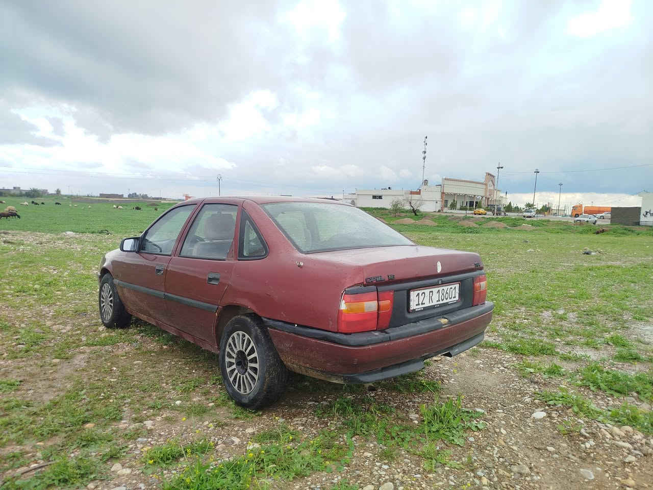 اسلام عليكم للبيع اوبل فيكترا محرك حجم 18 شراي انتصل ***********
