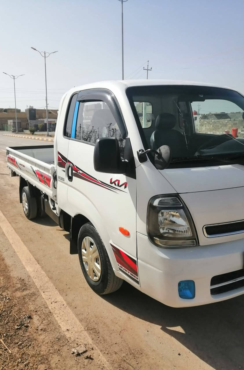 السلام عليكم من رخصه الادمن المحترم 
كيا بنكو 2018 متومه متومه دخول جديد بيه ارقام وسنويه طبق الأصل وكاله بسم المشتري حصه كاز بكل المحطات  رقم اربيل الانكليزي الجديد سياره ما مشتغله بالعراق بعدهي زيرو مكينه كير ضربه صبغ كله كفاله جاهزه ماتخسر عليه ولا دينار تبريد تدفئه كهربائيات كله جديد سياره شركه كارتون  السعر 65 ورقه 
***********
