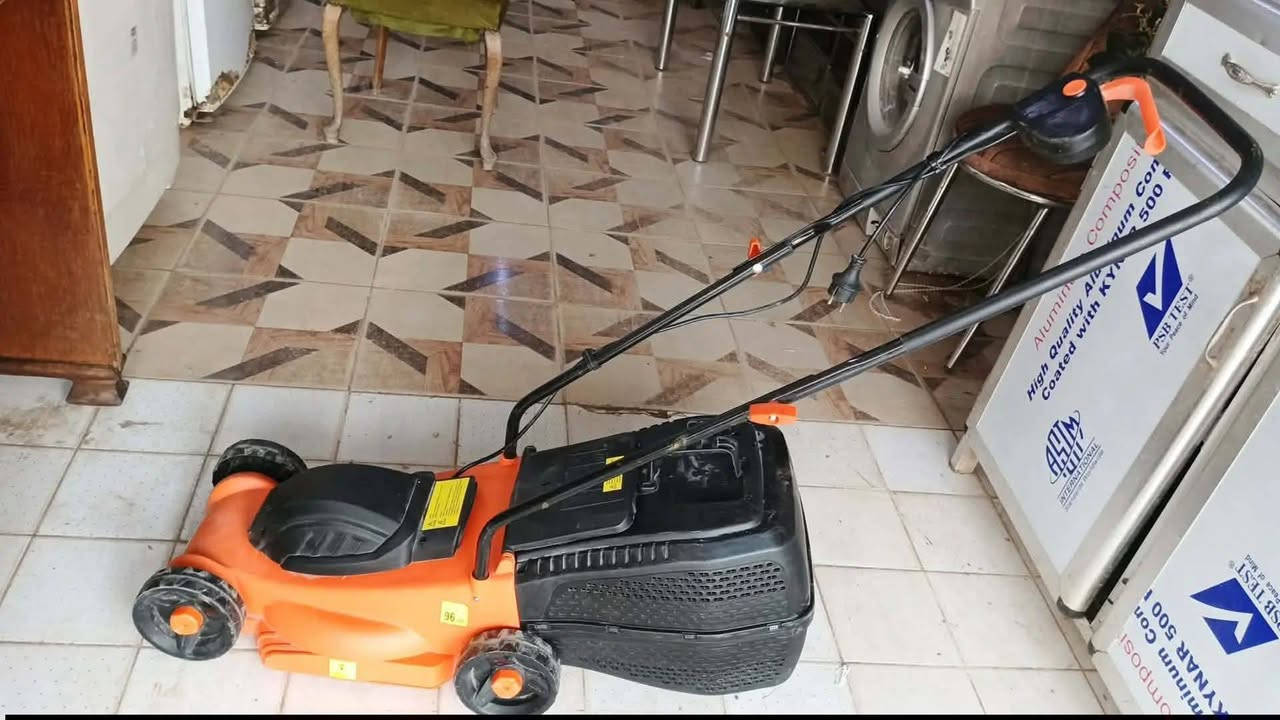 سلام عليكم البيع السعر 80 المكان حي السماح 
التواصل عبر الوتساب***********
