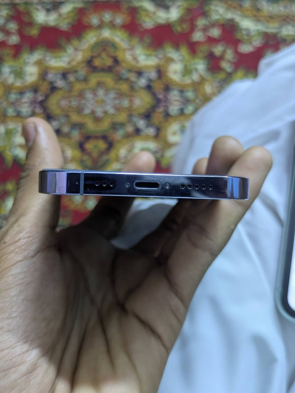 ايفون 13 برو
بدون ملحقات فقط كيبل.....

بطاريه فقط مستبدله ونسبتها عاليه 

كل الجهاز سليم ونظيف جدا جدا فقط الضهر اذا تريد تبدله مايكلف 30 وجوه

ذاكره 256 وفيس ايدي وكلشي شغال 

السعر 400 الف د.ع

العنوان: بصره ابو الخصيب حي العسكري قرب سنتر عبدلله 

الرقم: ***********
