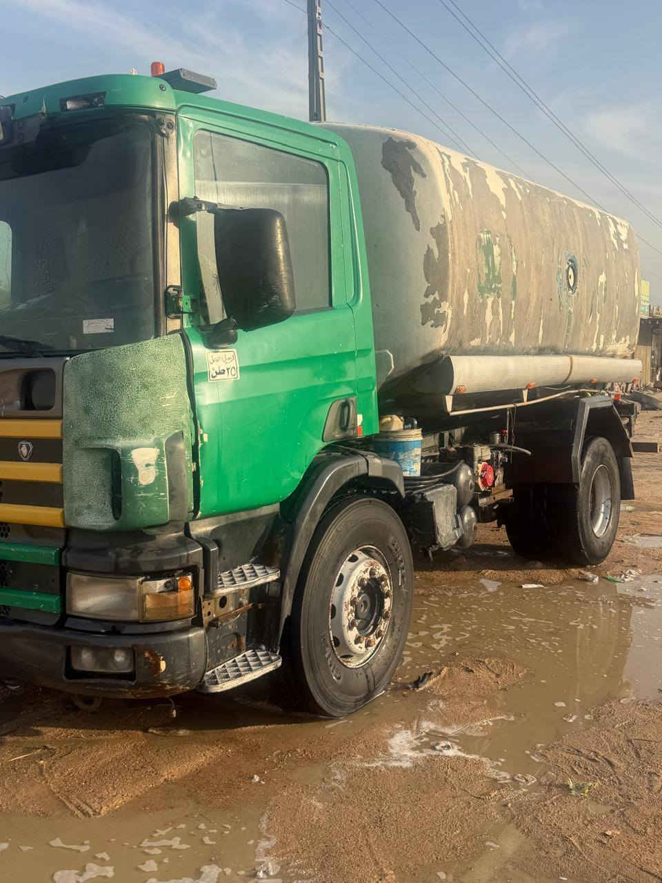 سكانيا 2004
بم ونوزل محرك ds
اوتوماتيك عرجه بدون كلج
محرك بي تبخير بس ماتنقص
رقم نكليزي تنكر بسمي تحويل يمت ماتريد
 اتصل وتدلل

***********
