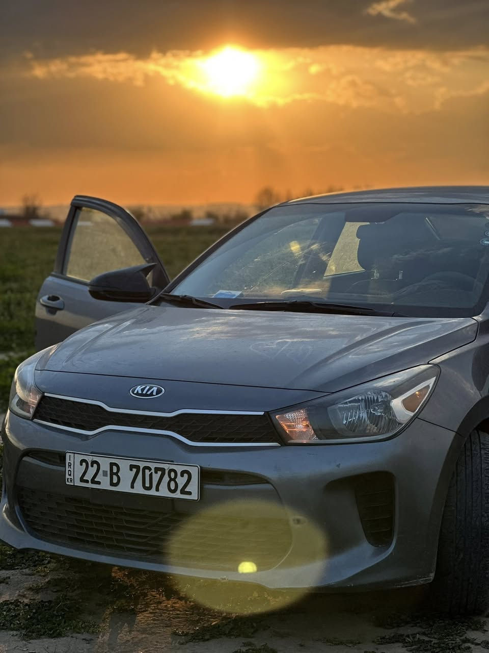 🚗 كيا ريو 2020 – نظافة ومواصفات حلوة

سيارة: كيا ريو
موديل: 2020
اللون: فيراني مميز
الممشى: 78 ألف ميل

✔️ وارد: أمريكي
✔️ الفئة: S (مواصفات حلوة ومريحة)
✔️ قير: أوتوماتيك
✔️ المواصفات: شاشة، كاميرا، تحكم ستيرن ، نظام اقتصادي بالوقود

✔️ الحالة:
حادث سابق باب السائق تعديل 
والباب الخلفي بيه صبغ خفيف

السيارة استخدام يومي ومحافظة، ما تحتاج شي وجاهزة للفحص من كل النواحي شرط 👍

✔️ محرك 16 دوش 

گير cvt وثنينهم شرط الفحص 

💰 السعر: (ينذكر عند الجدية)

📞 للتواصل:
***********
واتساب أو اتصال
