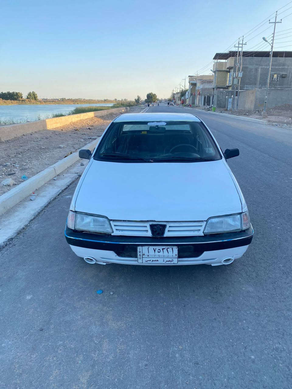 سلام عليكم بيجو.405موديل2010
سنويه ل28 السياره مكفوله من كلبه وضربه وتبديل تخم تاير مكينه وكير خير من الله وحداده وباتري جديد السياره كهربائيات ع وضع الشريكه سنتر لوك قفال كله شغال السياره جام ومسجل مضخم 4سماعت

مكان البصره  قضاء القرنه

السعر 23

***********
