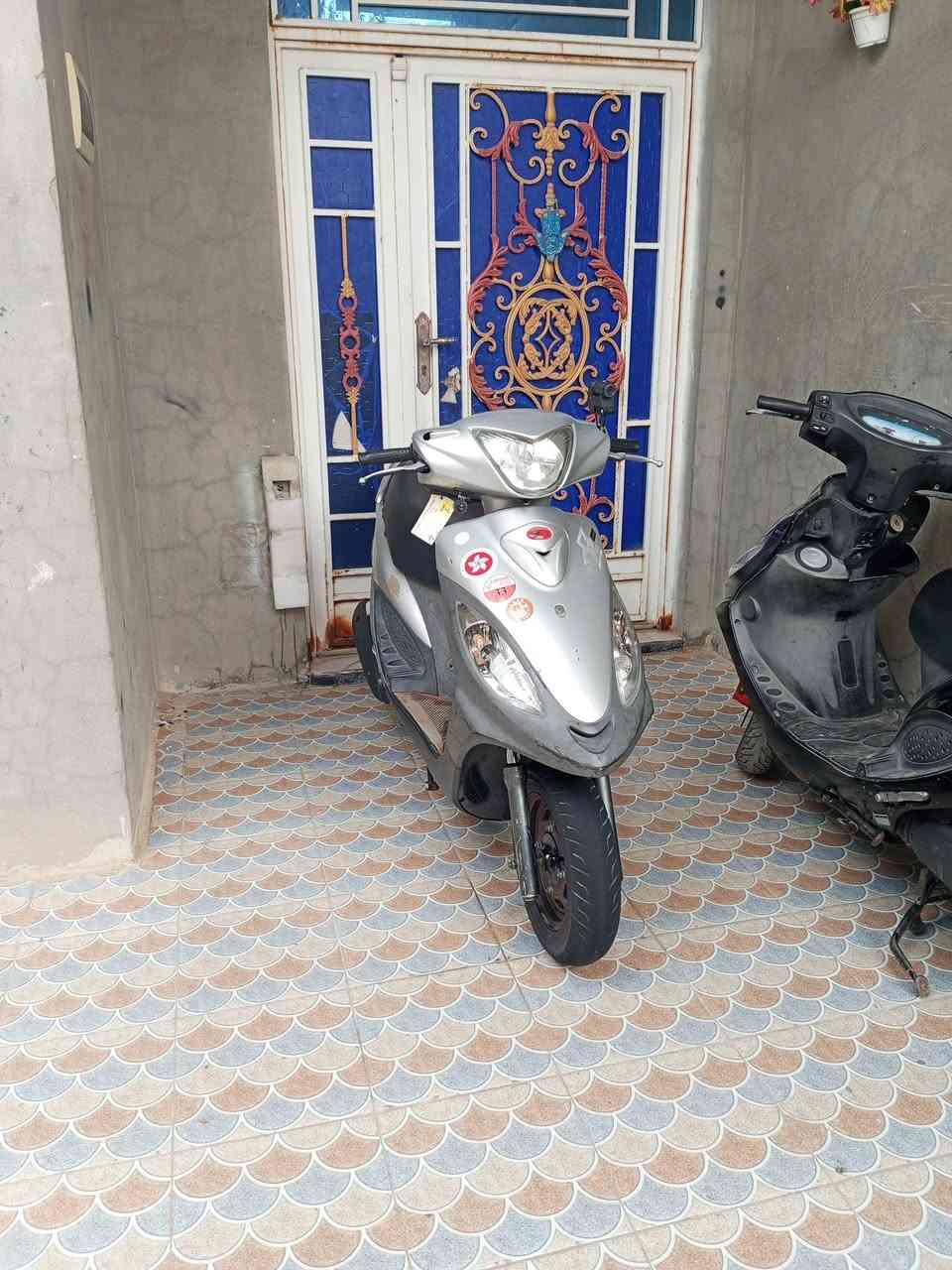 سلام عليكم كامكو للبيع دراجه جديده كلش ماشيه 11الف موديل 2016
يدات صفحتين 
شاشه قراءه ساعه وفولتيه ودرجه حراره الجو 
كشن رياضي 
كامرات امامي خلفي 
منفذ USB شحن سريع 
عده سباين بلاد 
كتلوكات شركه
كلوب جنطه تدفئه
بيها بباي رباعي مع البريك 
لايت زنون 
كاعيه بلاد 
جهاز انترنت 
ستاند موبايل 
دراجه نقص برغي ما بيها كلش حلوه 
جنطه اسعافات اوليه
رباعي بلاد بدون تحوير 
جرس من النار 
درع خلفي عالي 
سعر خاص مكاني رفاعي


**إذا كنت صاحب هذا الإعلان وتريد حذفه لأي سبب، رجاءا أرسل رسالة إلى الدعم الفني**