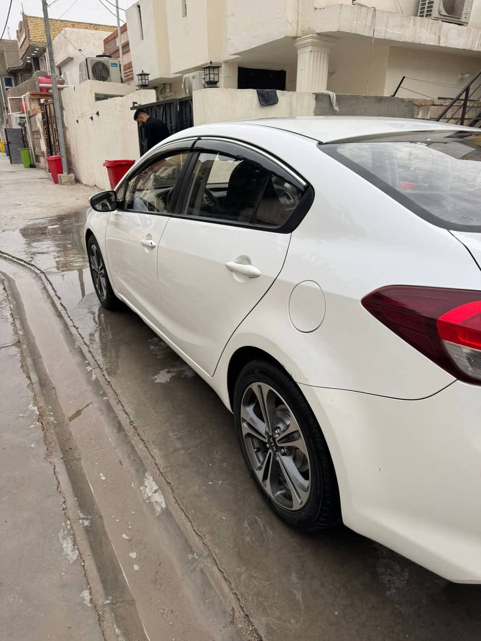 السلام عليكم للبيع كيا سيراتو موديل 2018 مكينه 1600 رقم اربيل بأسم شركه تحويل او وكاله السونار موجود بالمنشور ماشيه 153 الف كيلو متر السعر 125$ و بيها مجال العنوان واسط العزيزية للاستفسار ***********
***********
