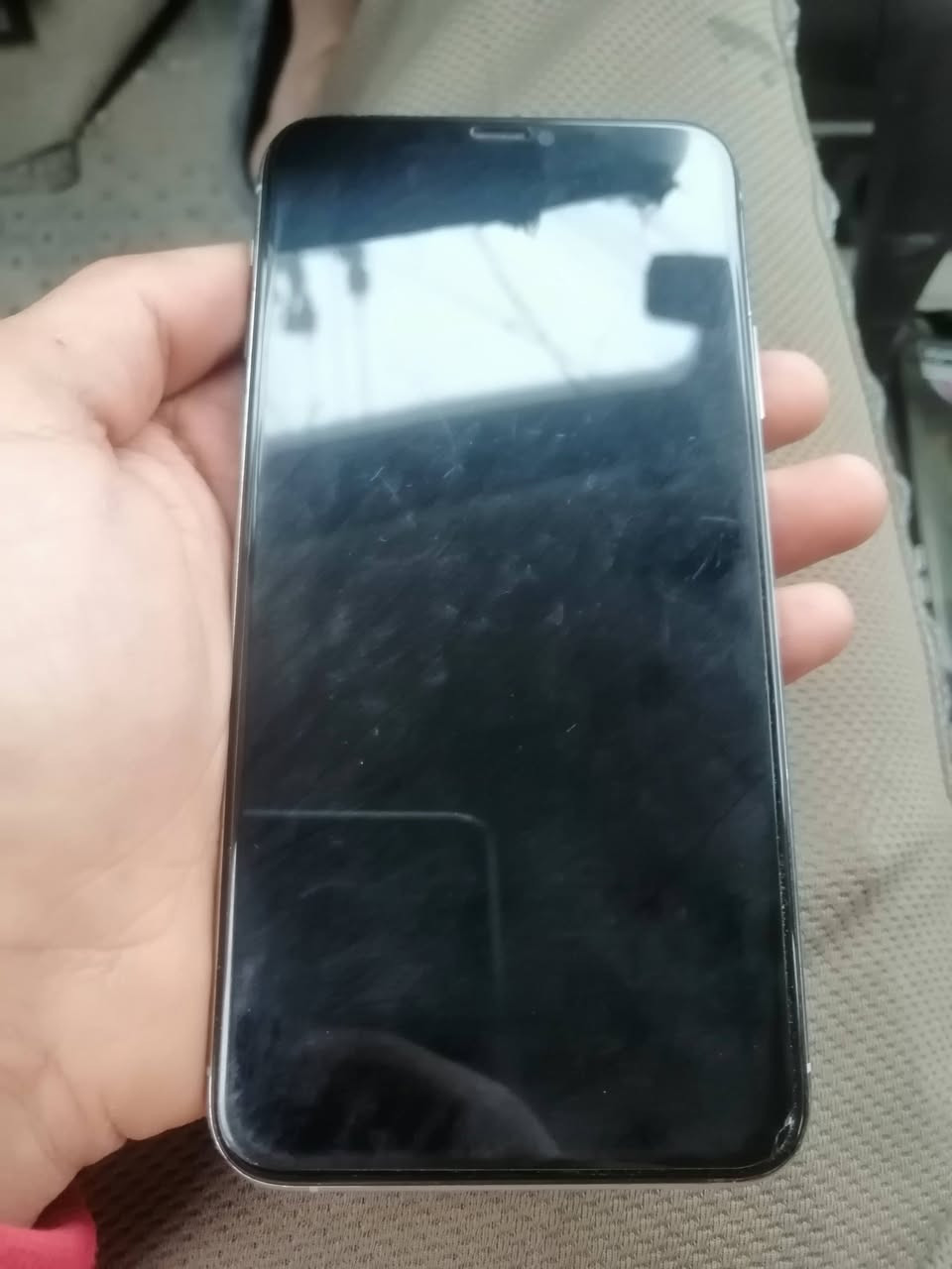 السلام عليكم شباب ايفون 11برو ماكس ذاكره 64 بطاريه 100 الجهاز نضيف حيل مبدل شاشه وبطاريه وثنينهن اصليات الضهر اني مغلفه كلشي مابي ابيض السعر 225 المكان فلرجه قريه المختار للتواصل خاص او اتصل او واتساب ***********
