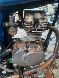 دراجه للبيع نضيفه أوراق استنساخ بيه وصل تحويل كلشي شغال بيه مكينه ناعم...