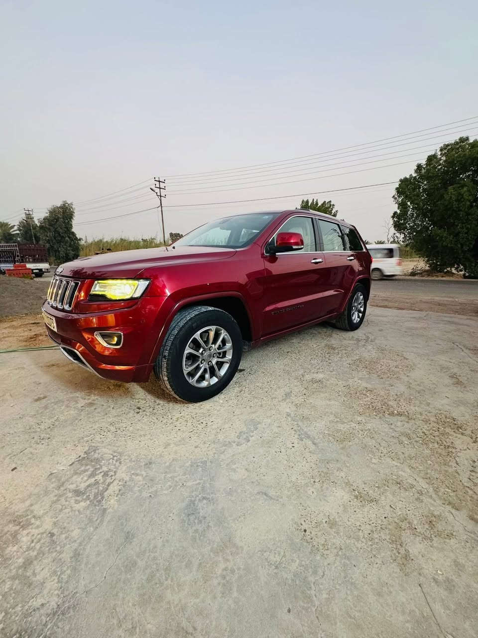 السلام عليكم جيب 12خليجي مكفوله من الضربه صبغ جاملغ امامي اثر شخوط مكاني بغداد ***********
