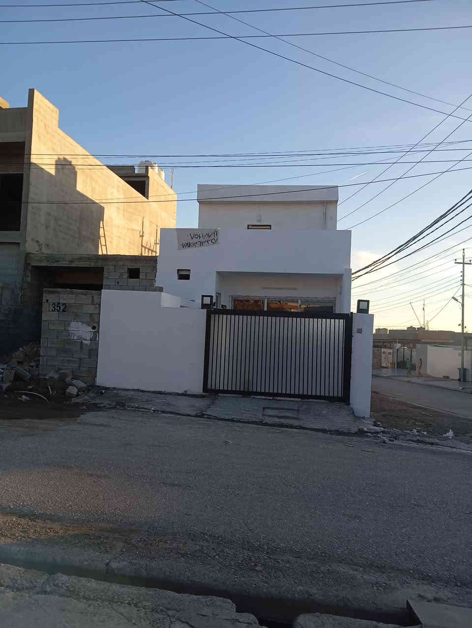 بيت ركن زيرو للبيع غرفه صاله مطبخ صحيات مجمع كاني قرجاله خلف علوه الگمرگ قريب على مجمع جيان ستي سعرمناسب
***********واتساب
