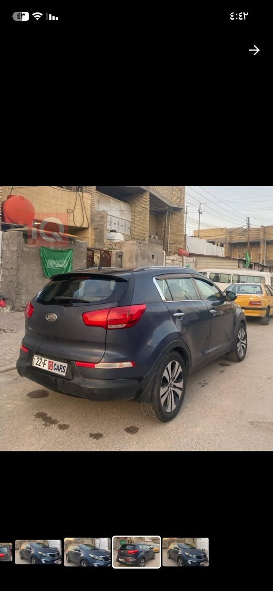 سبورتج ١٢ خليجي نظيفه بنوراما كامرا خلفيه حساسات مواصفاتها حلوه  مري شفط تحكم ستيرن تخم تاير جديد مكينتها ٢٤٠٠ دوش مكفول الكير والمحرك ومابيها اي صبغ السياره بأسمي ومال جناي سعرها ١٢٠ وبيها مجال قليل للبيع او مراوس حسب القناعه للاستفسار ***********
