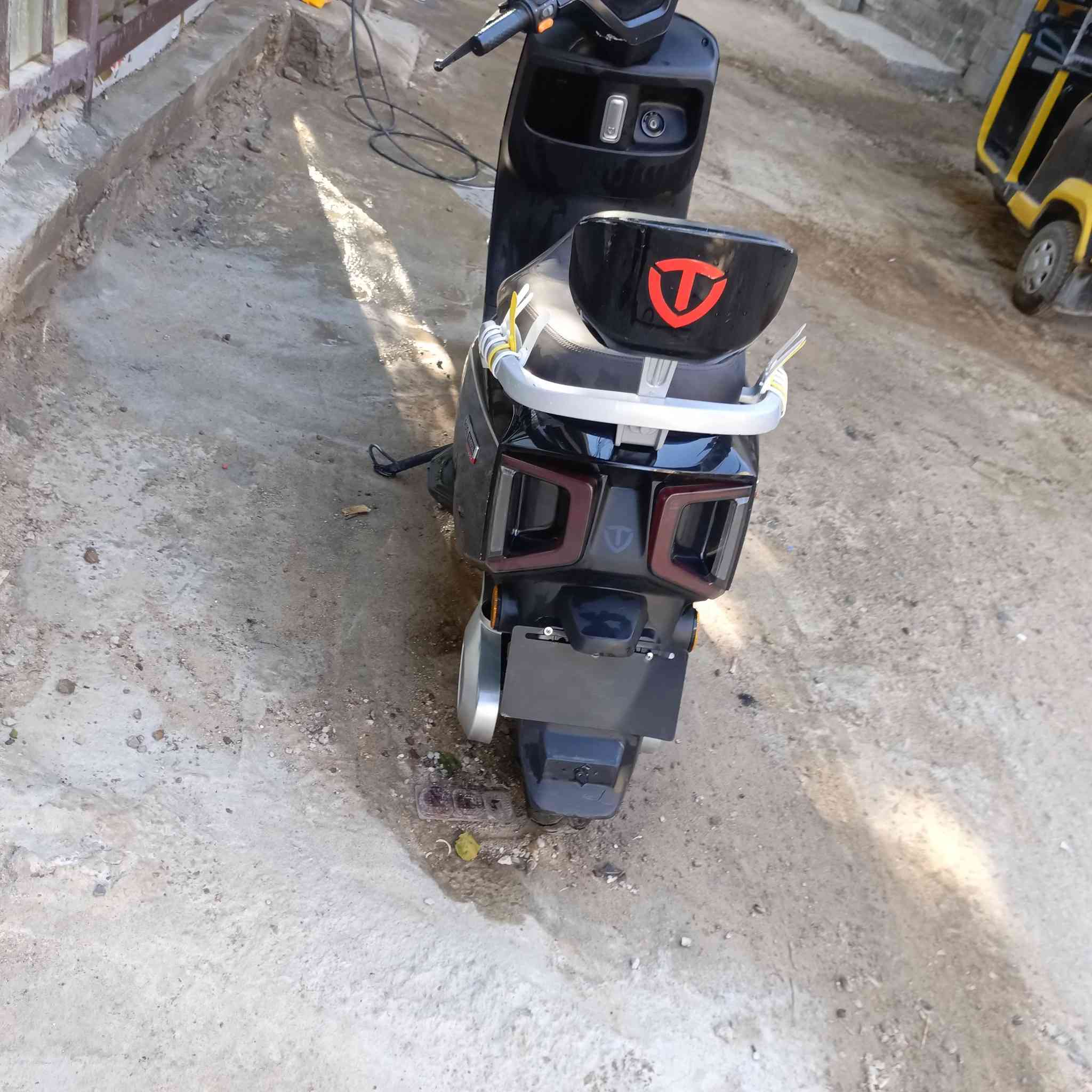 تفاصيل خاص او واتساب
***********
بغداد البياع
