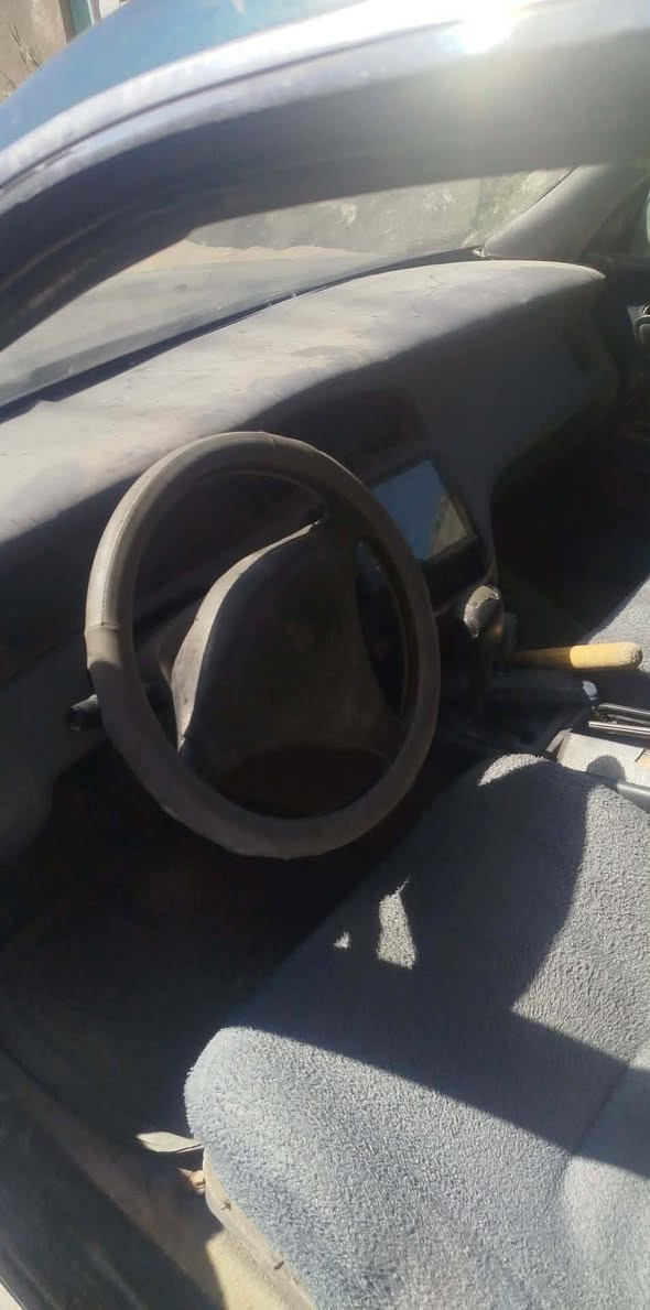 السلام عليك بطه للبيع مود92كير ومكينه جددشرط تحويل مباشر السياره بيه صبغ سعر40وبيه مجال ***********
