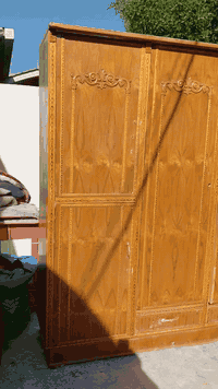 السلام عليكم كنتور اربع بوب نضيف مابي كسر مكان زيونه سعر 250الف متواجد خاص واتساب ***********
