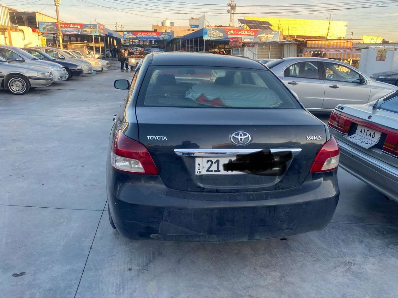 یارس ئۆتۆماتیک رەشی قەتران ویل کەپ بلاجکتۆر٥ کەلە تاک گێج مەکینە بجوک بەنزین زۆر کەم دەخوات و زۆر بەهەلمەتە سەیارەکە تەنها١٤٩هەزاری حقیقی رۆشتوە
٤پارجەی بۆیاخە بی دەعم گیرومەکینە بەشەرتە 
پیشو دوای قرجیشی نیە کەپس کەپسە
سعری ٧٦مەجال 
*********** السليمانية, العراق
