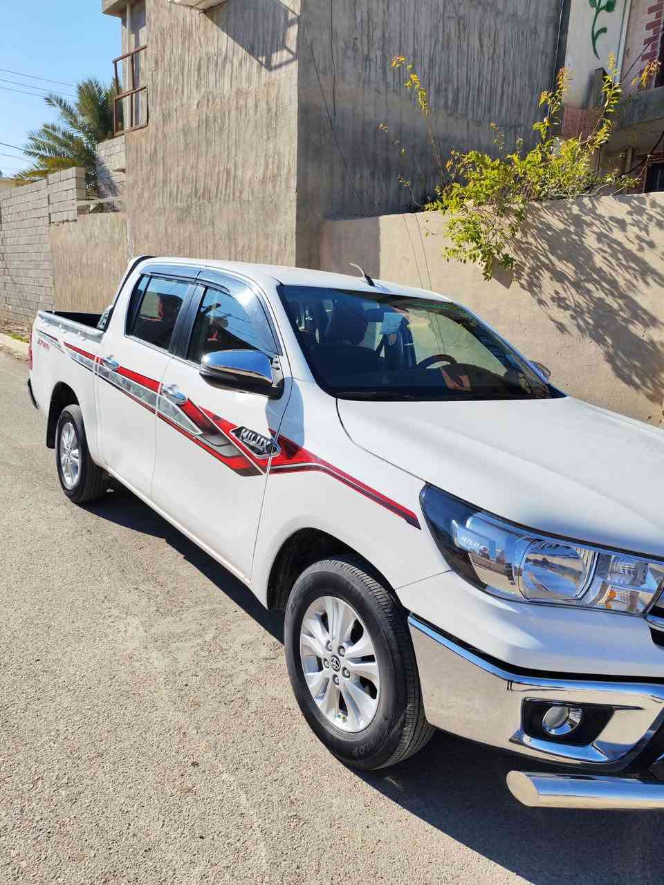 تويوتا هايلوكس
موديل ٢٠٢٣ 
رقم اربيل
مواصفات جهان
كير اوتماتيك 
تحكم ستيرن 
شاشه 
كامرا 
عداد المسافه. 40 الف 
 
السعر 295 ورقه***********
