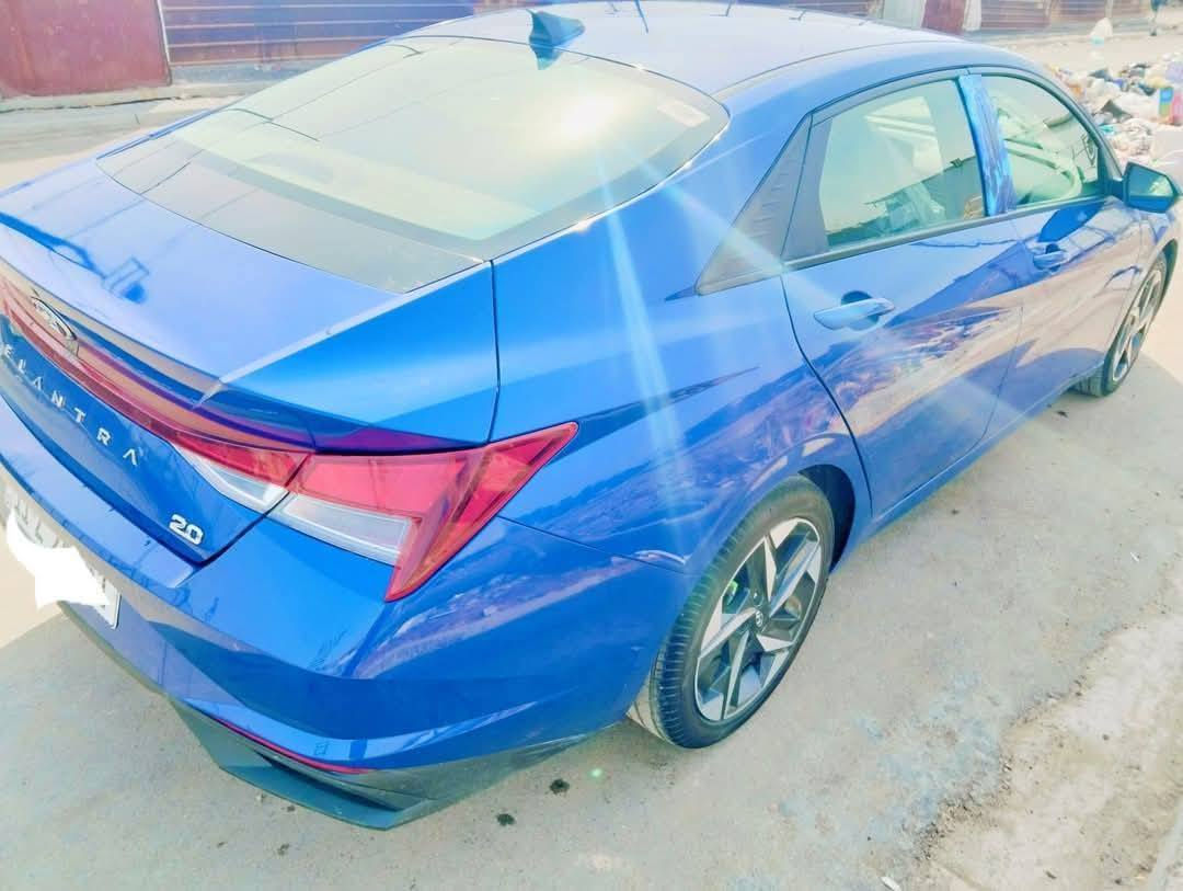 السلام عليكم
هيونداي النترا 2023 SEL لون ازرق ( چويتي ) فووول سياره مماشيه هنا بلعراق ابد مواصفات مكينه 2000 دووش المرغوب 
السياره حادث جاملغات خلفيه وحوض مبدلات بدون ايرباك 
مواصفات 
فتحه /بصمه /شاشه ديجتال متصله / هاندبريك بصمه / اوتوهولد / داخل 12 لون /رادارت 360 درجه /تشغيل عن بعد /نظام الترحيب الصوتي /4 وضعيات قياده /كشنات تدفئه / شاحن وايرلس / 

السعر 137
مكان السياره بغداد 
للاستفسار ***********
