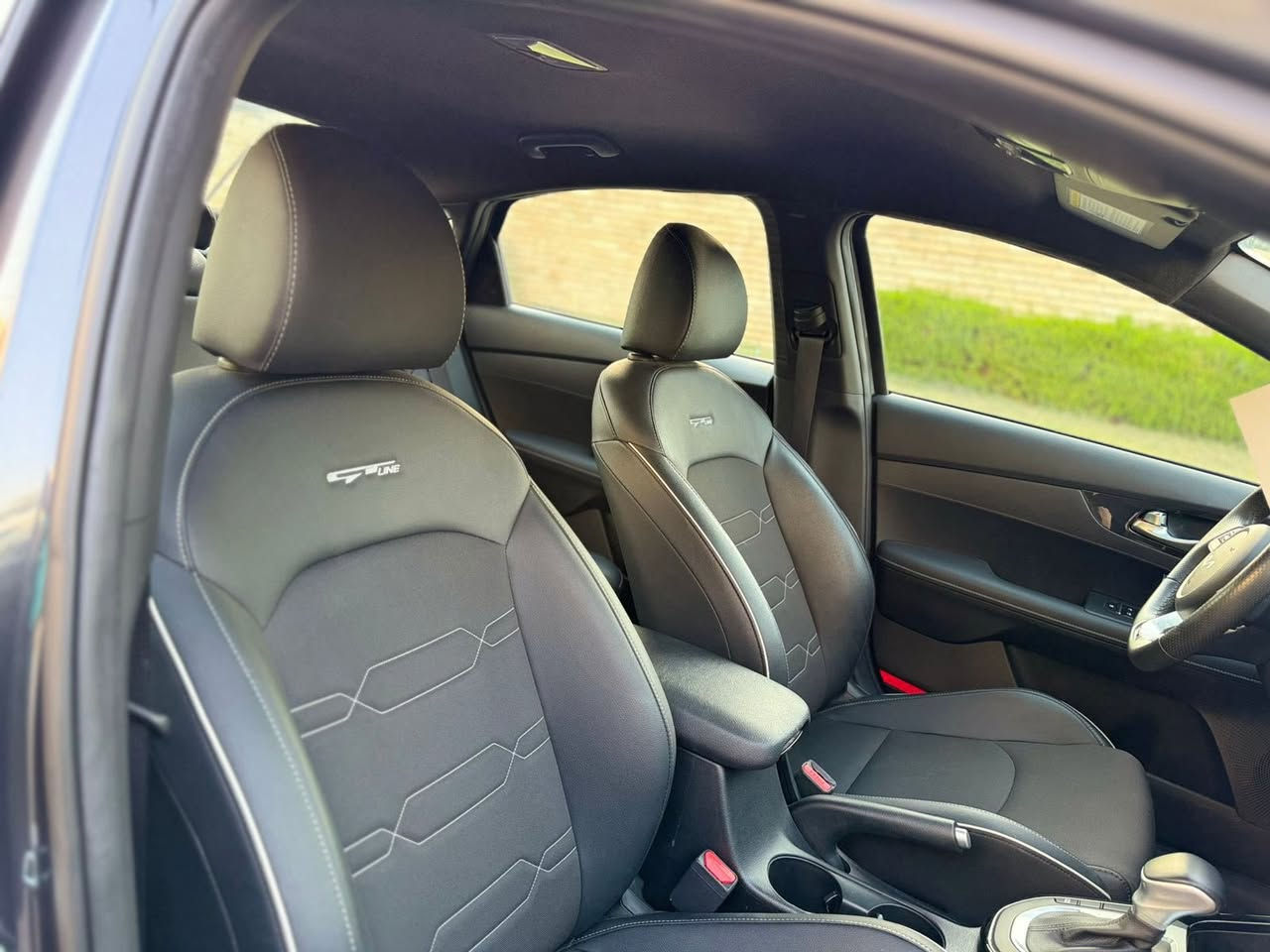 سلام عليكم كيا فورتي موديل  ٢٠٢٣ صوره الحادث بل المنشور  مكان السياره بغداد الدوره اني مكلف بل نشر تصال بالرقم *********** السياره جيتي فول ماعده الفتحه السياره ماشيه ٥١ السعر ١٥٥
