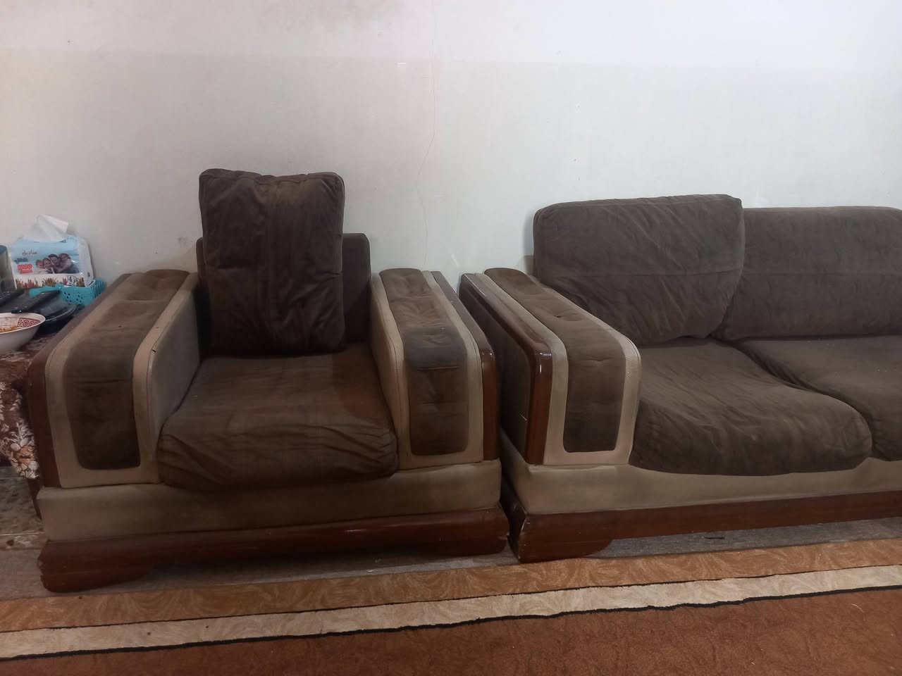 - تخم للبيع -
سعر ٢٥٠وبي مجال 
مكان الكوفه في مسجد السهله المعظم
.


**إذا كنت صاحب هذا الإعلان وتريد حذفه لأي سبب، رجاءا أرسل رسالة إلى الدعم الفني**