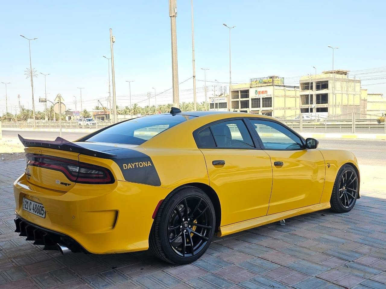 سلام عليكم سياره نوع جارجر لون ليمون 🍋اصل  2017سكات 6400فول مواصفات واحد عل واحد حادث امريكه جاملغات امامي سرقه بدون ايرباك وبدون دواخل والباقي كفاله كير مكينه حداديه تخم تاير تبريد تدفىه تبريد ثلج مكفوله من الحادث والضرب والتبديل والفتح عده حادث امريكه العنوان كربلاء تحويل وكاله مباشر السعر 158وبيه مجال شي بسيط الهاتف ***********
