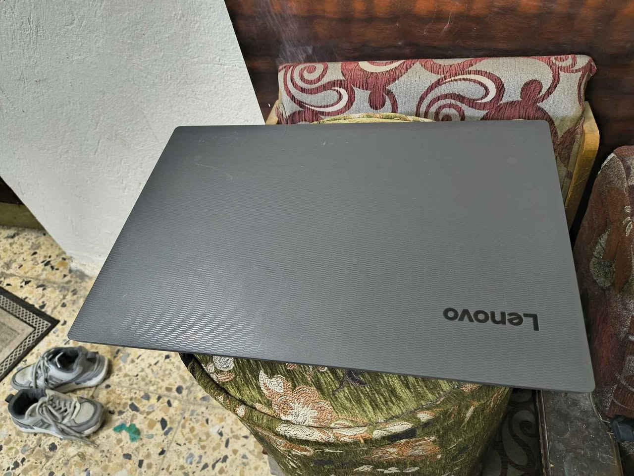 لابتوب لينوفو 
معالج كور 3 جيل الثامن
هارد 256 ssd
رام 4 كيكا  ddr4 سريعة جداً 
كارت شاشة داخلي 2 كيكا 
شاشة حجم 15.6 انج
بطارية ممتازة اكثر من ساعتين 
لابتوب سلم نحيف 
نسبة النظافة 99%
 كيبورد عربي أصلي
السعر 220 الف بغداد, العراق


**إذا كنت صاحب هذا الإعلان وتريد حذفه لأي سبب، رجاءا أرسل رسالة إلى الدعم الفني**