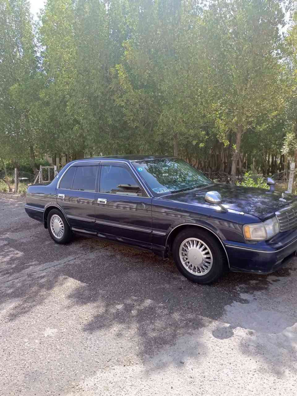 كراون ارنب طويله اصل 1995.سياره مزاد دخول جديد تحوير النجف كلشي جاهز سياره مكفوله من الكص والنقل والضربه مكينه وكير وحداديه وتبريد سياره جاهزه السعر 80وبيها مجال ...العنوان أبي الخصيب باب طويل ***********
