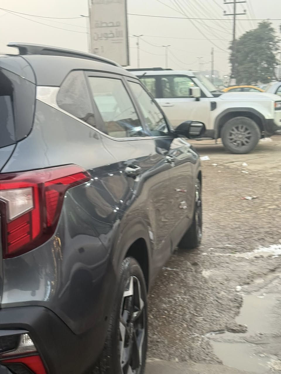 كيا سيلتوز وارد امريكي مكينة ٢٠٠٠ دوش
موديل ٢٤ ex فول عدى البانوراما تعتبر بالنسبة للسيلتوز

مكينة 2000 دوش المعتمدة بالعراق 
شاشة متصلة ديجتال كار بلي
حساسات جانبي وامامي والخلفي تكدر تشد وتشغله
اشاير بالمري وحساسات
دفع رباعي ومانع تزحلق
٣ وضعيات قيادة 
نشرة داخلية محيطية بالدشبول
كرسي سايق كهربائي بالكامل
وتدفئة مقاعد الأماميات فقط
ماشية 60 ( دخلت ٣٠ ومشت بالعراق ٣٠)

حادثها صندوك وتم تبديله بالعراق واذا تحب انطيك الصندوك القديم حتى تشوف الحادث بتفاصيله عادي

سيارة مابيها اي عطل من دخلت ومن هي هسه عندي كلشي مكفول وبأسمي وتحويل ثاني يوم ما اطول

للتواصل ***********
