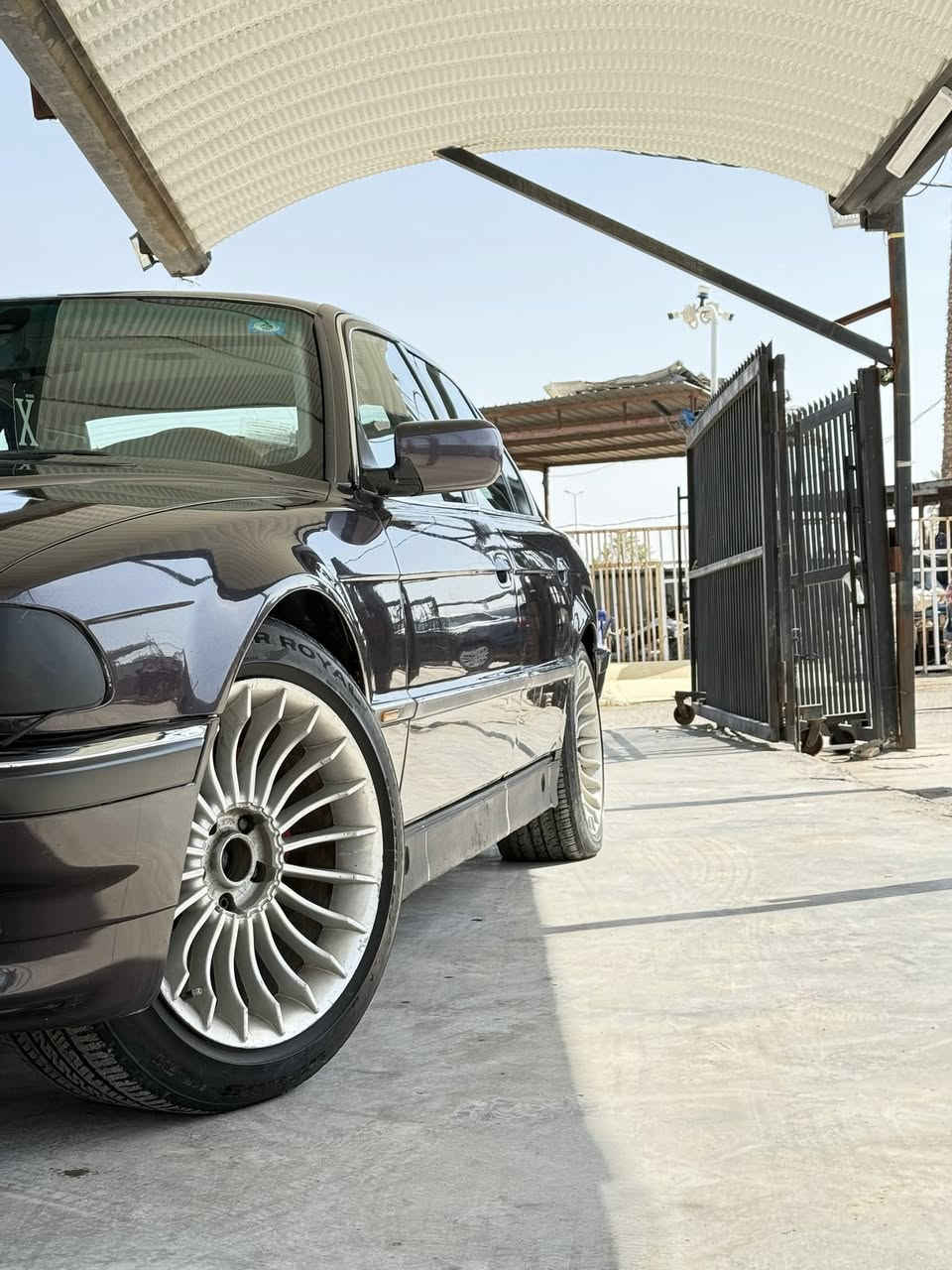لسلام عليكم بي ام خفاش 730موديل 2000. اصل سنويه لل2031

كير ومكينه نضيفات ويل البينا حجم 18 السياره ب اسمي
السعر ٦٥ وبيهة مجال 

عنواني الديوانيه ***********
