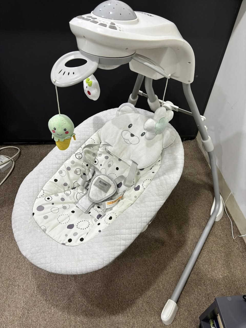 هزاز ماركة Ronbei الاصلي كهربائي وشحن… حجم كبير …وضعيتين للنوم .. اربع سرعات مع موسيقى ونظامين اضاءة… من عمر يوم  لعمر ثلاث سنوات جديد للبيع


**إذا كنت صاحب هذا الإعلان وتريد حذفه لأي سبب، رجاءا أرسل رسالة إلى الدعم الفني**