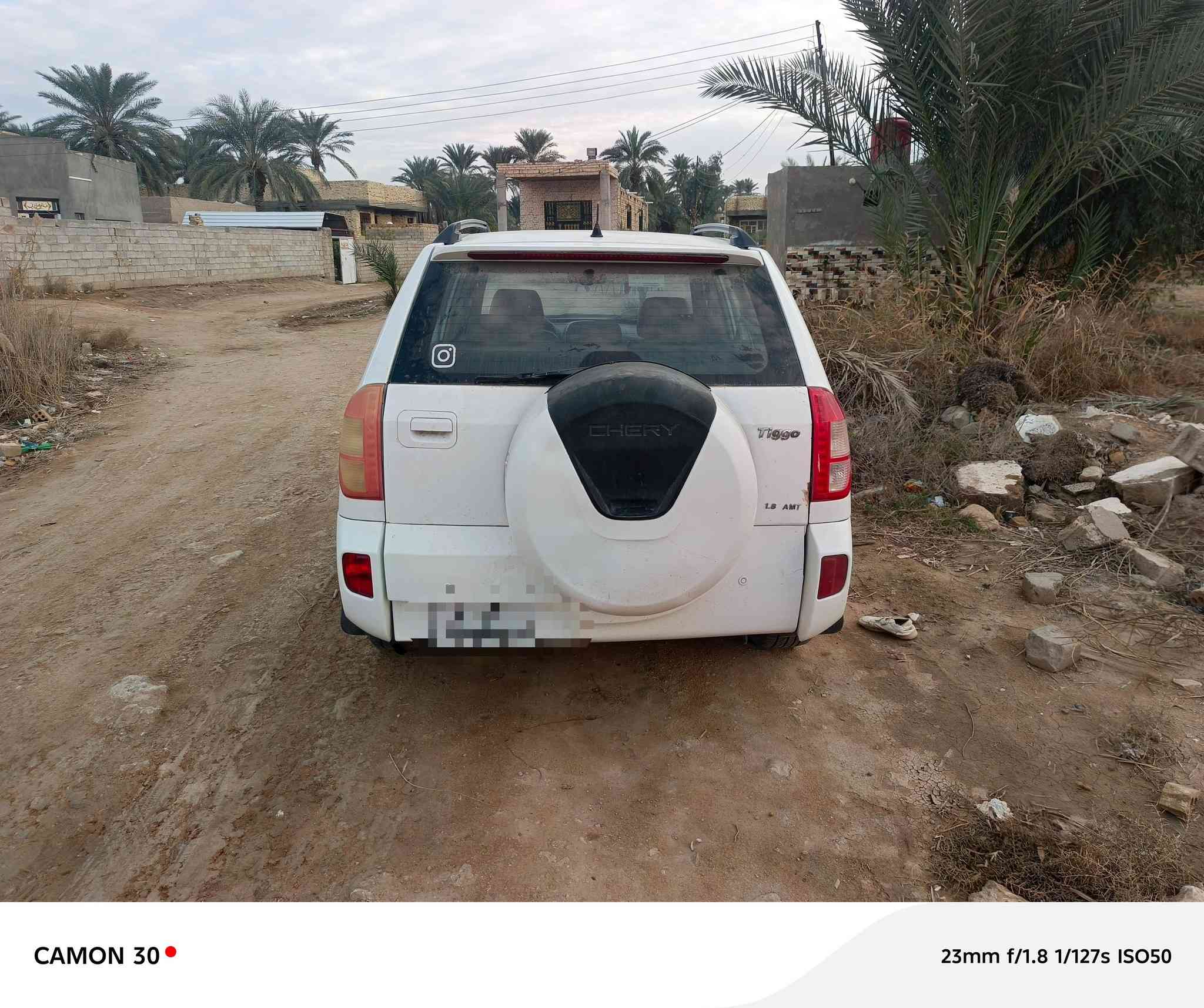 سلام عليكم
سياره البيع موديل 2013
سياره مكفوله حداديه تبريد مكينه كشر نضيف 
رقم ***********
السعر 47وبيها مجال متوازي عله بيعتها 
الشراي بي خير ويدلل
