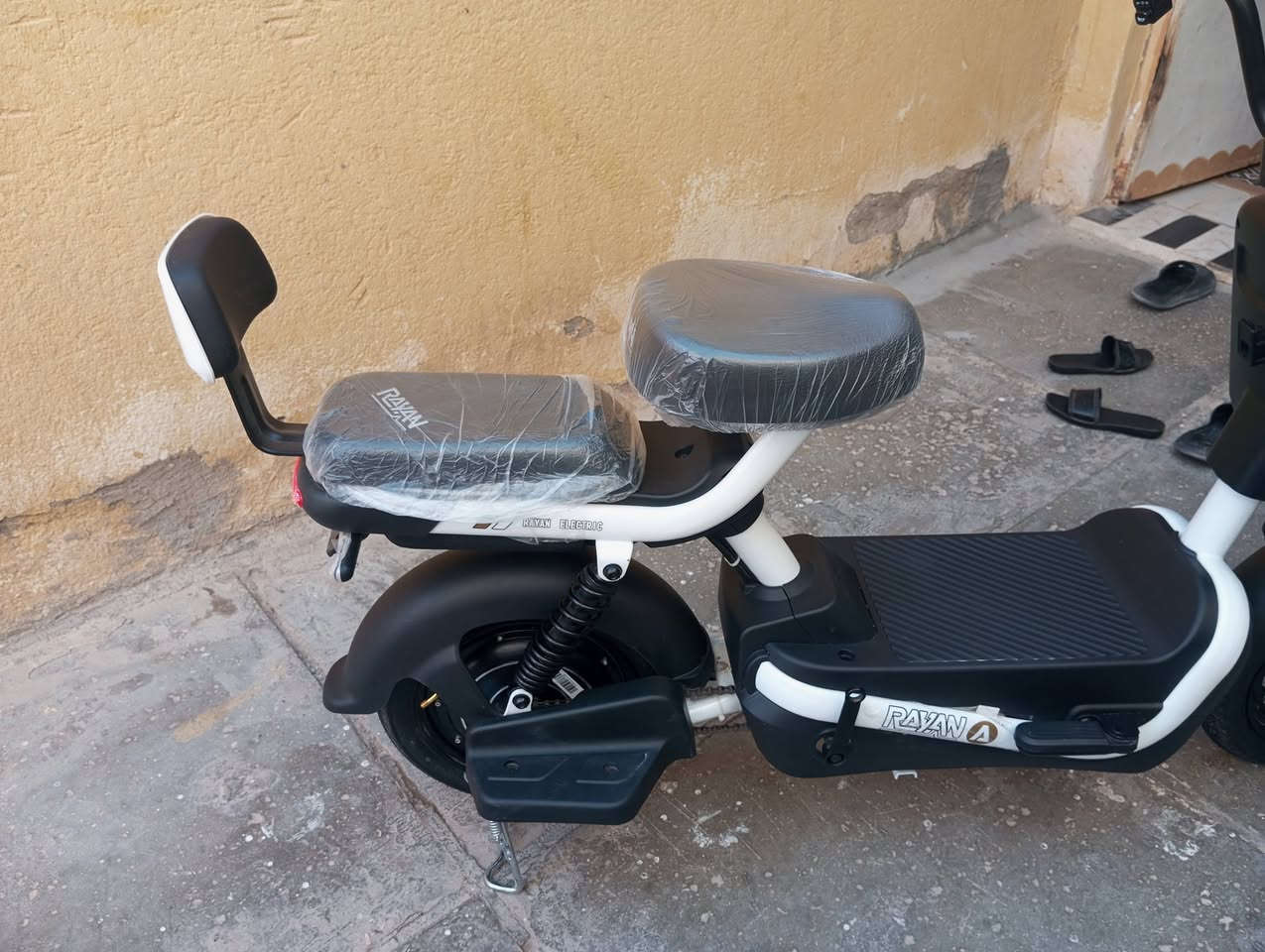 دراجه شحن كهربائيه  جديده للبيع
السعر 300 قفل

رقم ***********
