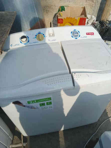 السلام عليكم غراض اللبيع الشراي يجي على الخاص او اواتساب ***********
