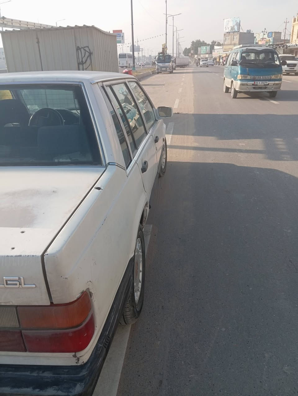 سلام عليكم فالفوا للبيع موديل 1990كير ومكينه ونجي ناعم للاستفسار الاتصال ***********
