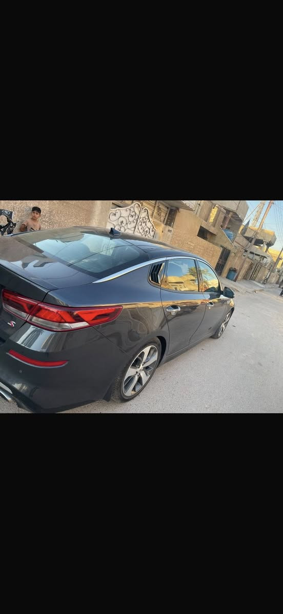 سلام عليكم بسعر مناسب مناسب اوبتما موديل 19 فول للاخير رقم شمالي مكانها بغداد ماشيه 87 باسمي *********** السياره سونر مرفق بدون دواخل وكل نقص مابيها
