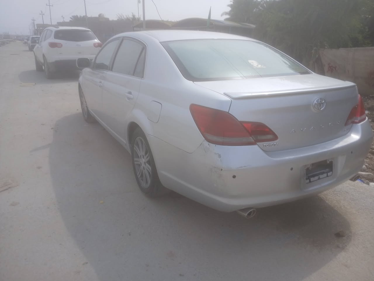 السلام عليكم
افلون ٢٠٠٨ وارد امريكي بيها ضربه كما موضح في الصوره والباقي مكفوله مصبوغه عام جماليه فقط اثر جراد سياره جاهزه اي نقص مابيها كير مكينه تبريد تخم تاير كلها جاهزه ونظيفه رقم سليمانيه بأسمنه تريد تحويل تريد وكاله سياره جاهزه ع اخر حبايه عوزها بس صبغ مكان الضربه ابو ستوته ضربني وصلحتها والباقي كفاله 
السعر 105 وبيها مجال للشراي 
مكاني ناصريه مركز
***********
