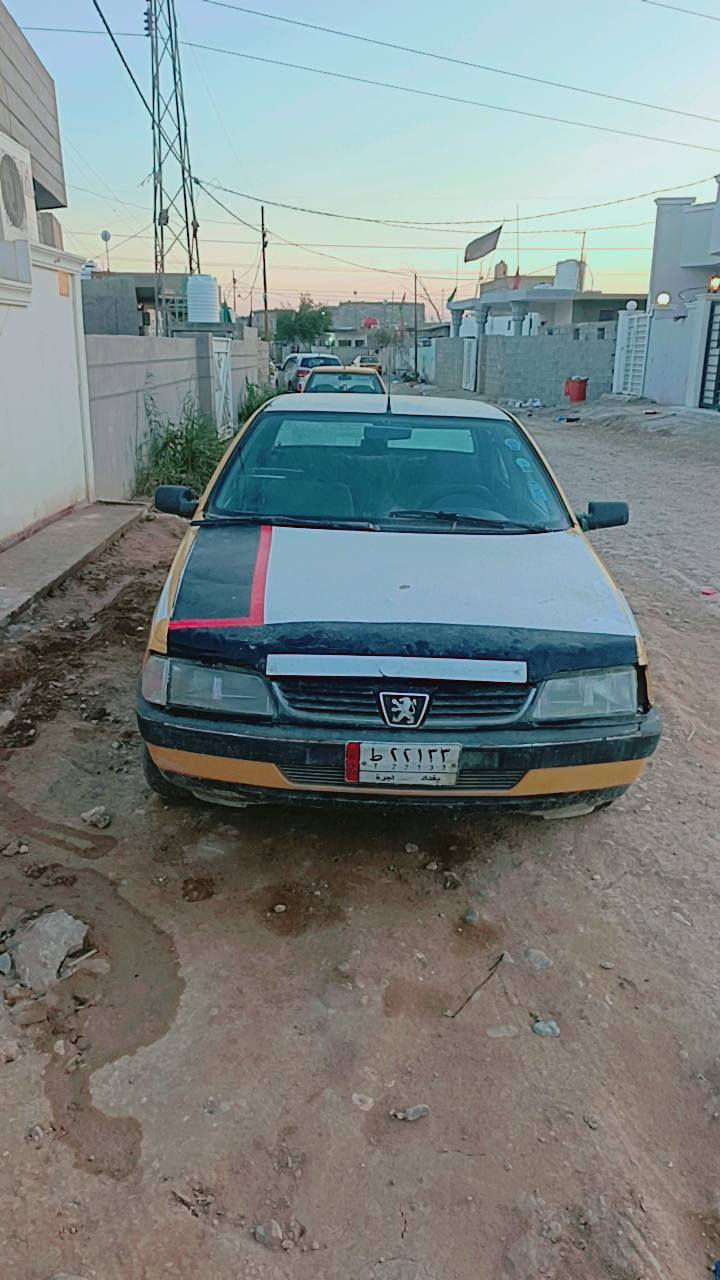 بيجو للبيع نضيفه كير محرك مشط نضاف تخم تاير راعيهه ماواصله مكان واسط عزيزيه 
***********
