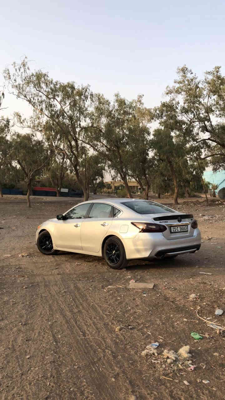 سلام عليكم للبيع التيما 2018 مواصفات sv لون سلفر 
ماشيه 121 ميل سياره بيها 4 قطع صبغ وايرباك 
سنويه بسمي بطاقه بنزين موجود سعر 120
وبيها مجال مكاني كركوك
***********
*********** كركوك, العراق
