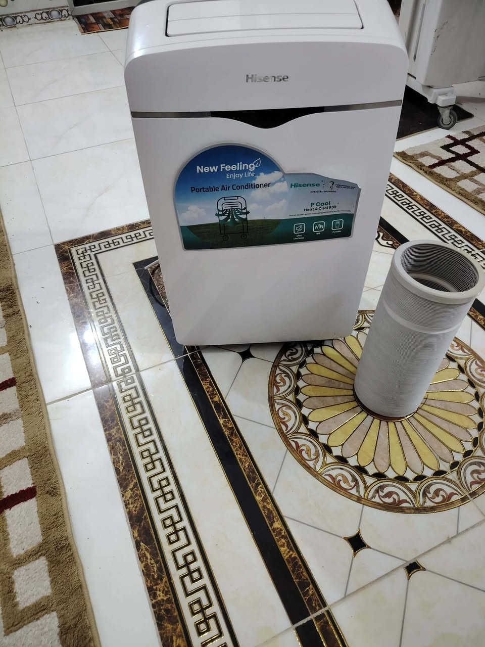 سلام عليكم 👋🏻
سبلت وسط مستعمل قليل جدأ هواء بارد و عالي نضافه جيده جدن ( مكلف بالنشر ) 
السعر / 100
تواصل /  *********** 📞
سكن / كربلاء المقدسة. حي الغدير قرب الاساله.

