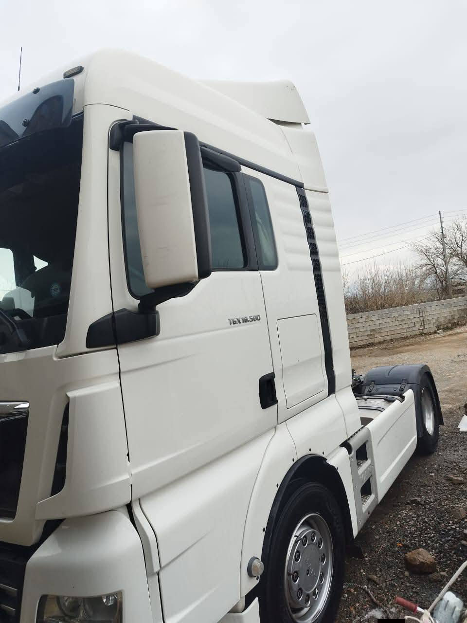 مان بۆفرۆشتن 540 تاک سۆپەری اڵمانی ڕیتایدەر سەلااچە سبلیت خەزن فول موسەفات***********
