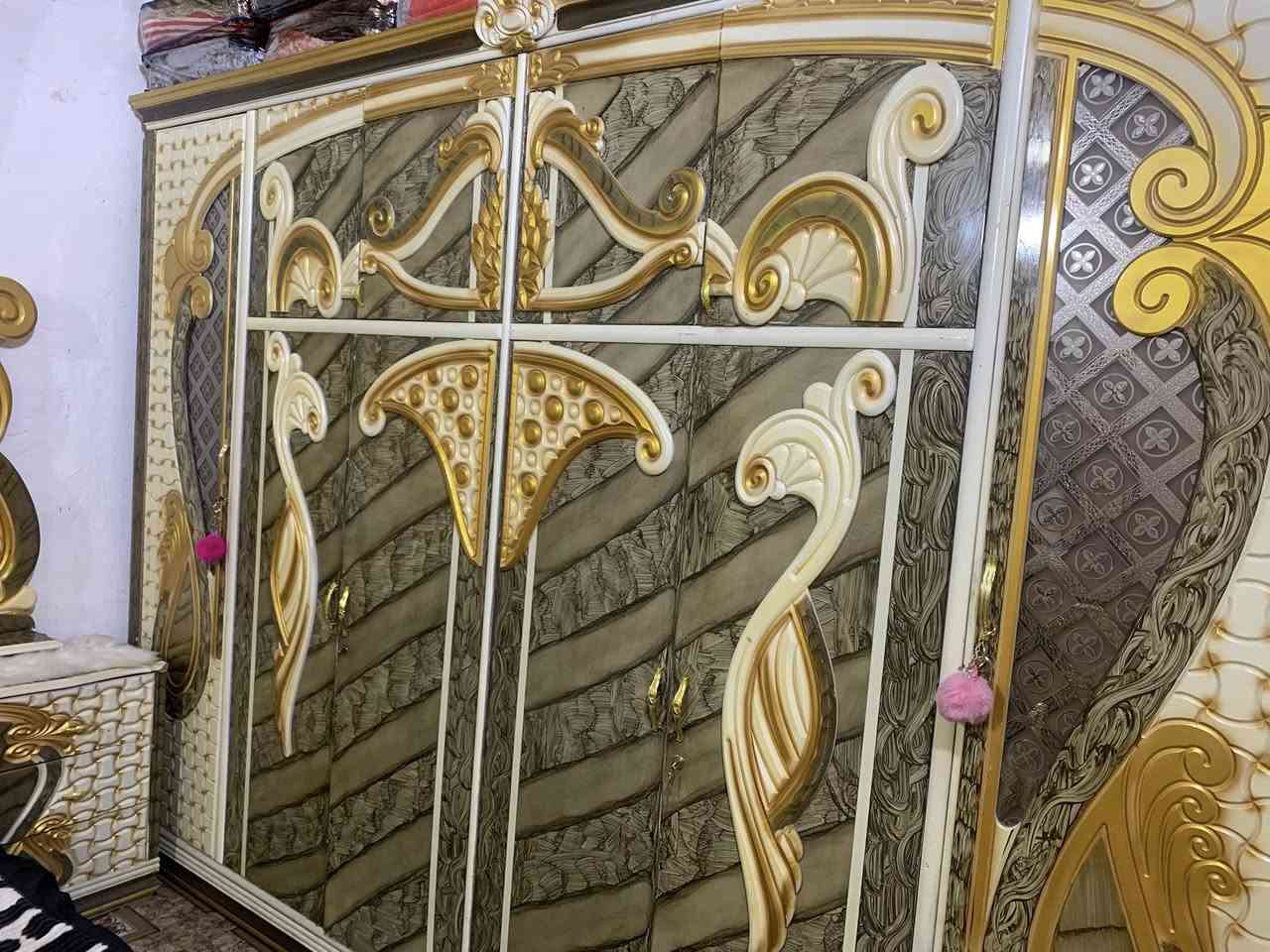 غرفه عراقي نضيفه تزكام لسعر 900 بيه مجال لعنوان زبير ***********
