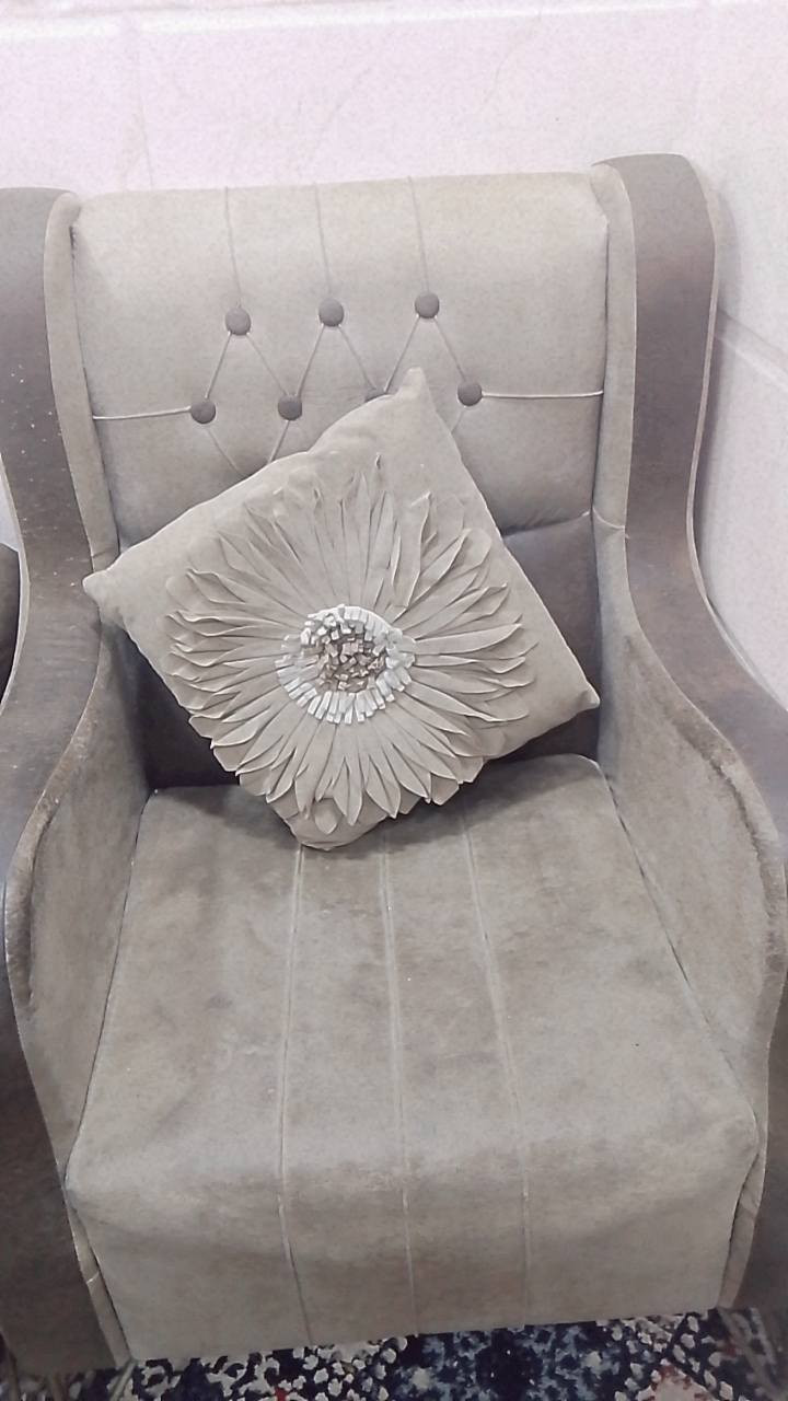 تخم 7 مقاعد . السعر 350 مكان بغداد الشعب


**إذا كنت صاحب هذا الإعلان وتريد حذفه لأي سبب، رجاءا أرسل رسالة إلى الدعم الفني**