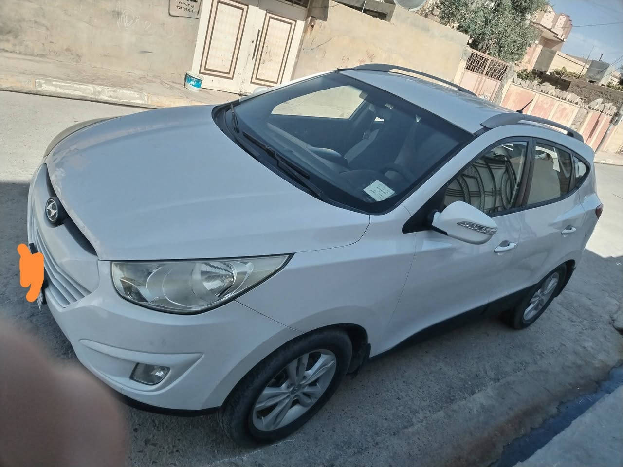 للبيع..
توسان ٢٠١٢ خليجي رقم نينوى سنوية غير منتهية بدون حادث بدون صبغ فقط ملاحظات بسيطة جداً 
گير و محرك شرط ما مفتوح
السيارة ما بيها نقص كلشي شغال تبريد ثلج ❄️
بيها كوبون و باسمي وشرط التحويل
السعر ١٣٧
للاستفسار
***********
