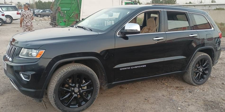 جيب لاريدو 15 وارد بيها قطعه واحده بدون دواخل كير محرك مكفول رقم بغداد محرك 3600 ...
تفاصيل للأتصال *********** بي واتساب
