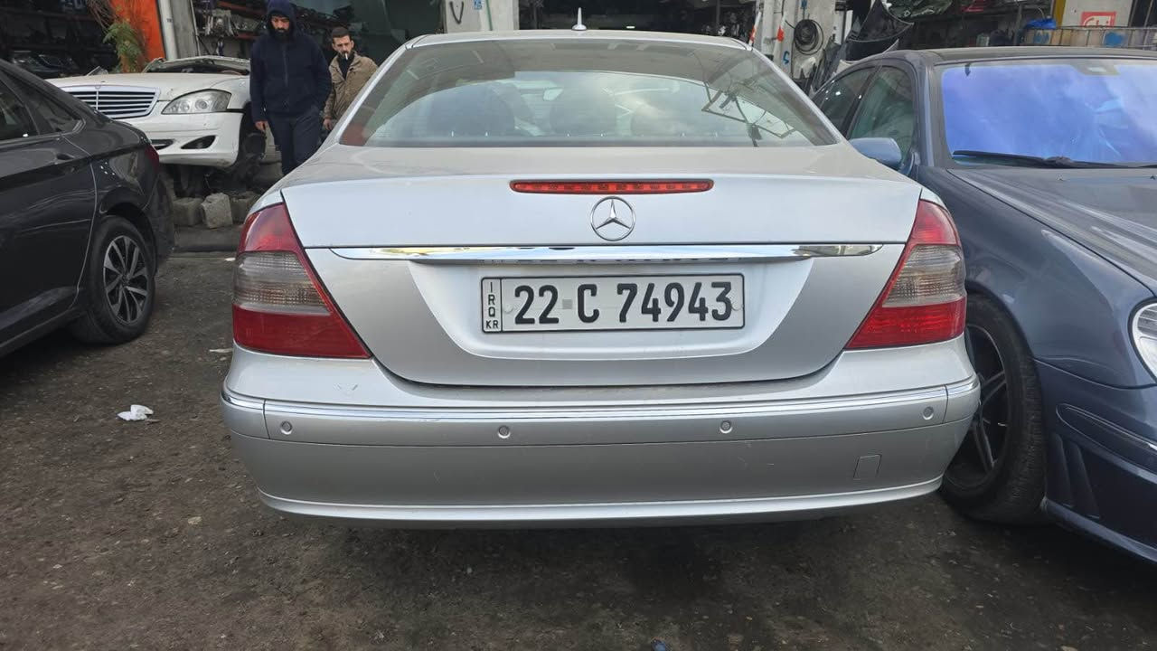 العرسـ
#مكان السيارة بغداد واربيل 

-------------------------------------

السلام عليكم 

للبيع او  مراوس 

مرسيدس ام عيون  موديل2008 e200   اصل  وارد الماني  صبغ عام  سيارة جاهزة بدون نواقص  

تفاصيل👇🏻

1_ بصمة ⁦🗝

2_محرك4 ✈️⁦⁩+كير تبترونيك مكفولات ⁦

3_تبريد شغال❄️ قطعتين⁦

4_كروز سرعة🔒 

6_مراية داخلية+جانبة عاكسة 🔍

7_تحكم ستيرن ⚔️

8_ كشنات كهرباء ⚡️

9_تجاوي خلفية قلابة ✨

10-بردة خلفية  💡

11-شاشة اعطال🖥

12-كشنات خزن   🖤

13-انارة ترحيب 🔦

14_ جام ازرق 💙

15-دبل ايرباك 

16-ويلكب 18 AMG تو سايز  +تخم تاير جديد

17-اشاير بلمري💡

18-صدر امامي خلفي جديد ⚔️⁦

19-مري شفط

20-جلد ⚔️

22_لايت زنون بلادي *********** أربيل, العراق
