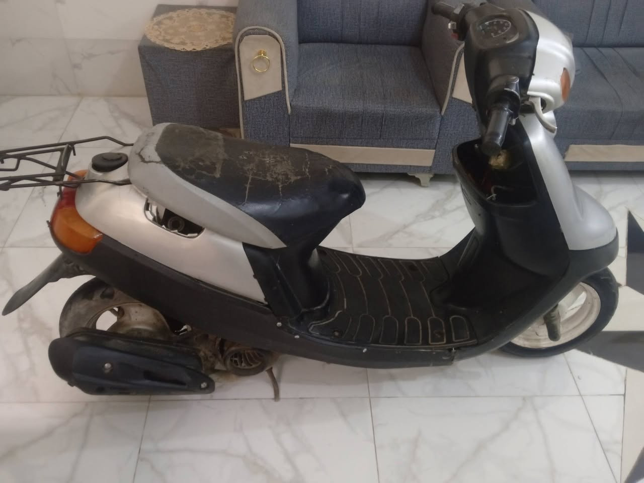 سلام عليكم دراجه بطه 60نظيفه للبيع شغاله سلف شغال كهربائي شغاله سعر 150 مكان كربلاء


**إذا كنت صاحب هذا الإعلان وتريد حذفه لأي سبب، رجاءا أرسل رسالة إلى الدعم الفني**