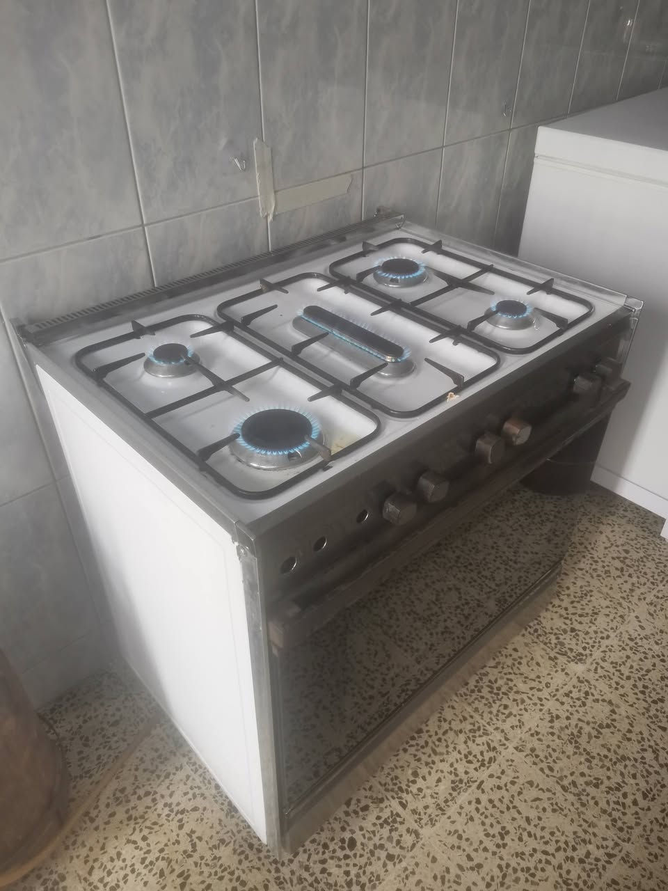 السلام عليكم
للبيع
طباخ عشتار
السعر 150 الف
موصل / الجانب الأيسر / حي فلسطين
***********
***********
