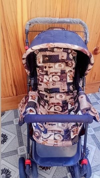 عربانة طفل • نظيفة • استعمال ٣-٤ مرات