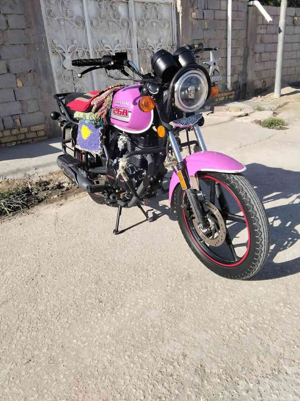 سلام عليكم
لبييع دايوان 22 وراق سكنر 

لون مميز دراجة كفالة عامة 

مكينة 200 

نقصة فقط صنية مال زنجيل 

المكان حلة محاويل ناحية الامام 

السعرر مليون و50 وبية مجال 

الاستفسار ***********
