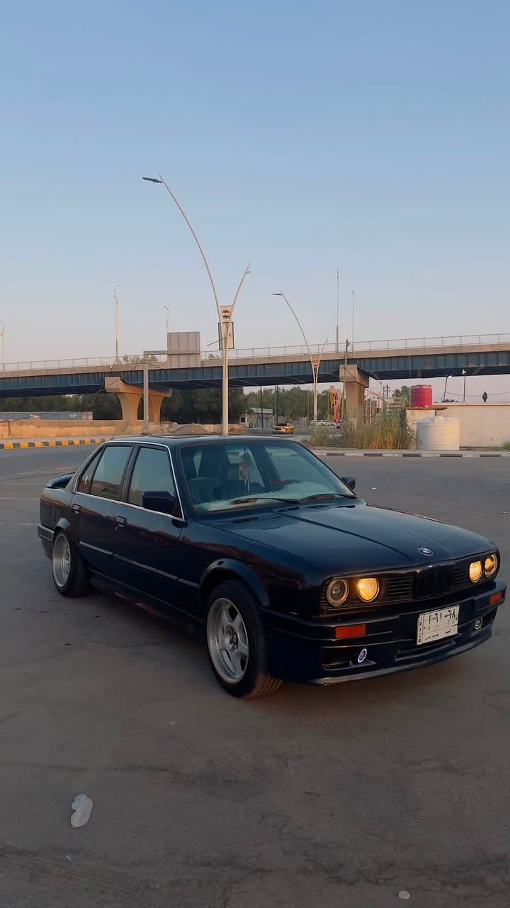 سلام عليكم
حبايبي ذاكر تفاصيلهه كلهه مو تخابر وتكلي شبيه ما بيه شراي تعال وبيك خير وتدلل 

 زعره موديل 1991 اصل رقم نجف مميز سنويه لنهايت 28 مداور ثاني يوم 

 ستوني معمره جاهزه عدا نواقص قليله 

نواقصها بور ستيرن ووالكهربائيات مال اشاير والبك لايك وراديتر يحتاج تبديل

مكينه 25 مسكر فانوس تك كير عادي 
سياره كير +عقل+كلج +  صليب ستيرن+حداديه خلفي + بك لايتات +بجم ماصدات ابو الاسوار+ دعاميات امامي خلفي+ بدنه + كاردن كوبلن شيال كارد +تخم بطاين جلد اسود + فيت بم جديد + دبلات خلفي + بوش هوزن 
شباب هذني الي ذكرتهن كلهن جدد مال حاويه ستوني مبدلهن مال كصه 🧩سياره ستوهه مصبوغه فرن حزام عدا القماره ما مصبوغه لان ما بيه جراد حلوه قمارتهه وسياره  بدون ضربه
  
وسياره احلى من صور وتجي بعينك شوف احسن الك وسياره لونهه نيلي متغير كلش حلو بعدهي ممبولشهه سعرهه 35  وبيه مجال بسيط وسياره صايره عليه باكثر من هاذه سعر بس سوك كلمن وسعره واسف عل اطاله  شراي تعال وعيوني شلعهه هاذه رقمي ***********
مكاني ناصريه
